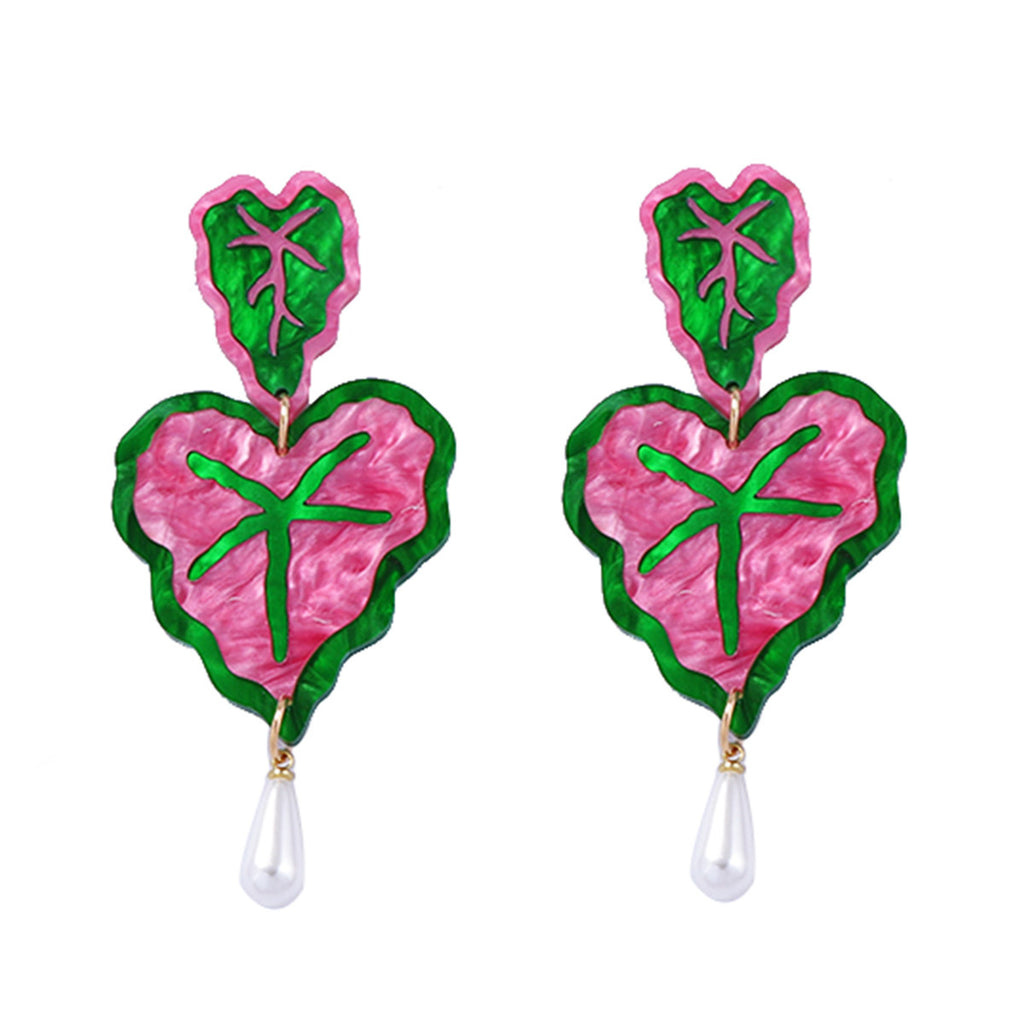 Beautiful Pearl Earring with Unique Style