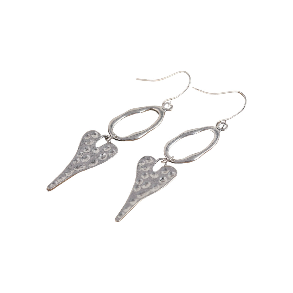 Charming Piece for Any Occasion