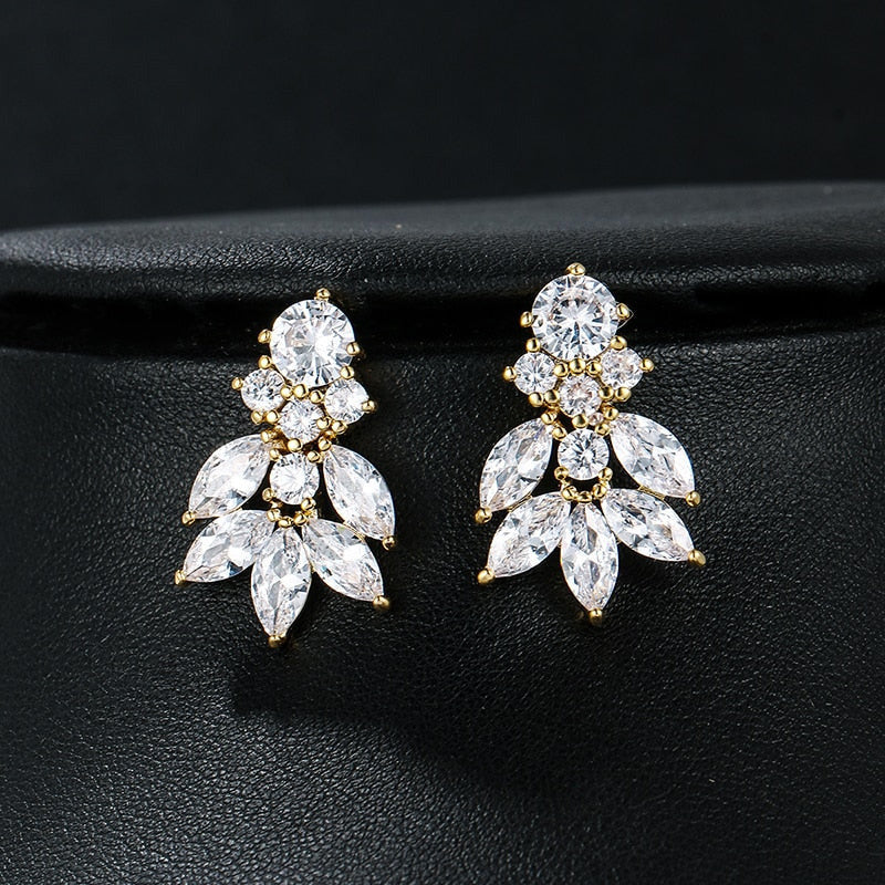 Romantic Earring for Special Moments