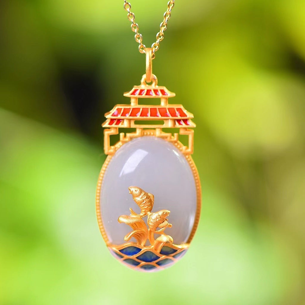 Stunning Silver Pendant for Daily Wear