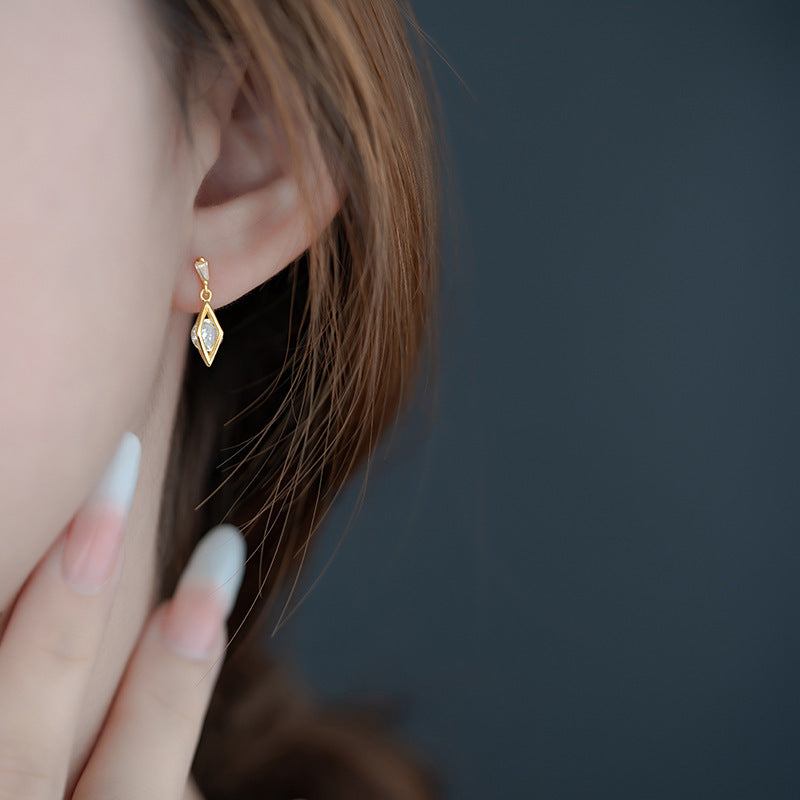 Vintage Handmade Earring