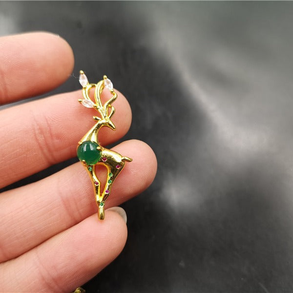 Beautiful Gold Necklace with Unique Style