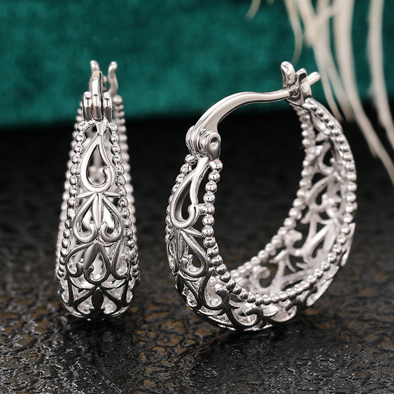 Classic Earring with Timeless Appeal