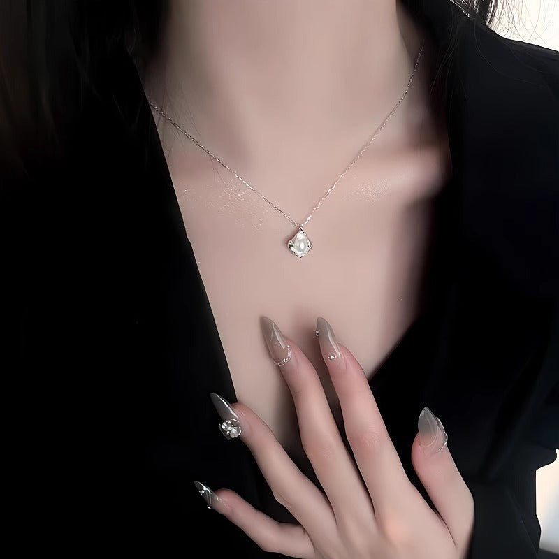 Vintage Handmade Pearl Necklace