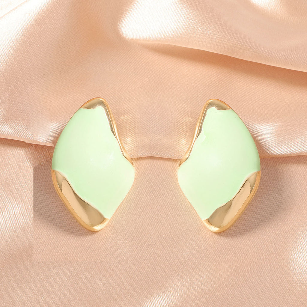 Stunning Piece for Daily Wear