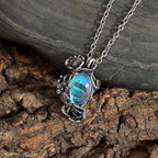 Charming Pendant for Any Occasion