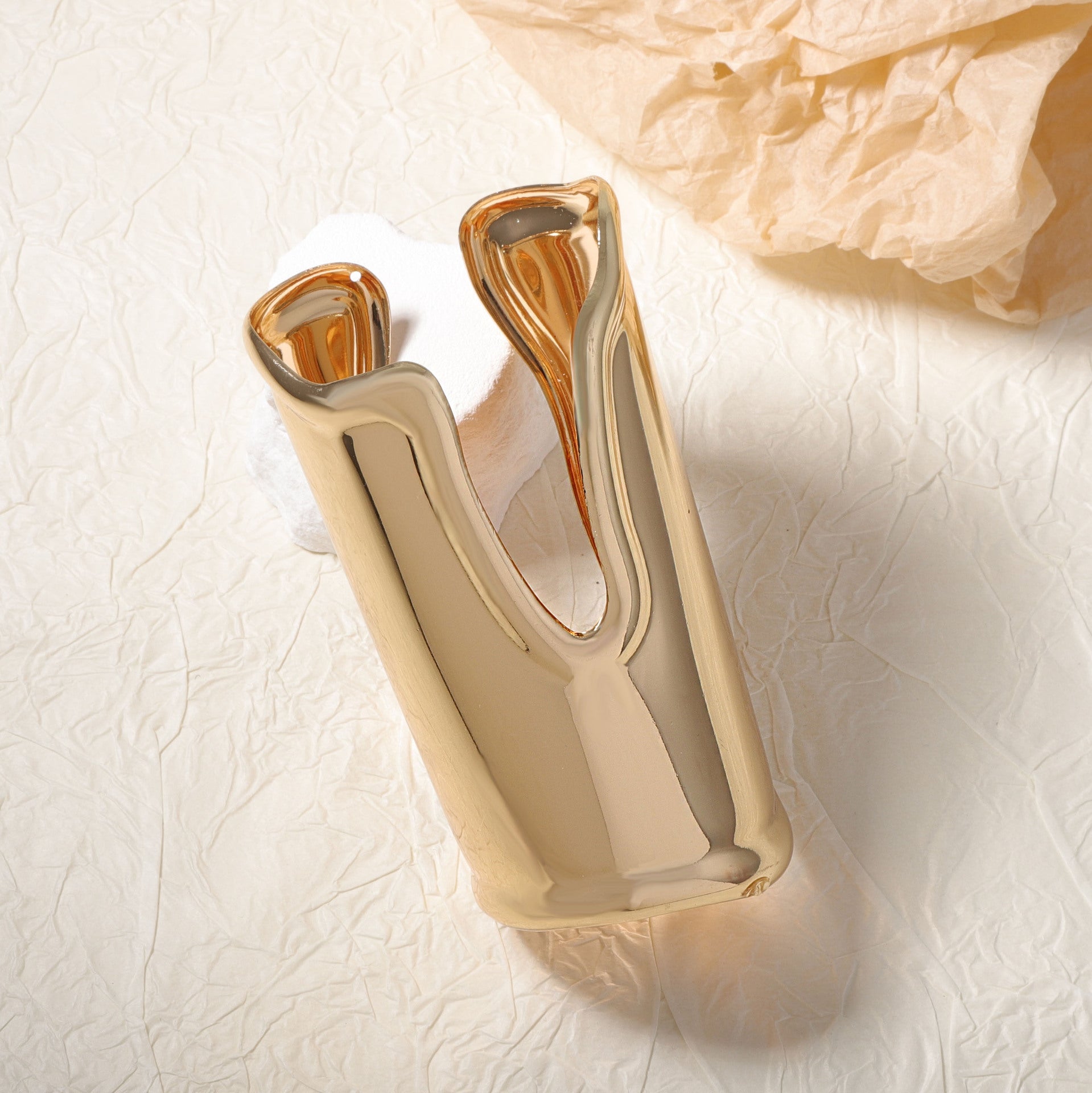 Beautiful Bracelet with Unique Style