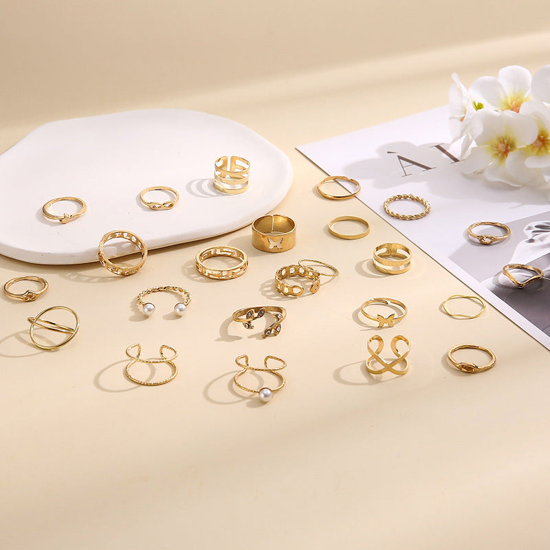 Beautiful Pearl Set with Unique Style