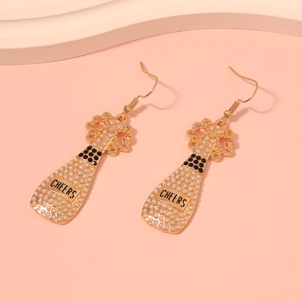 Charming Pearl Earring for Any Occasion