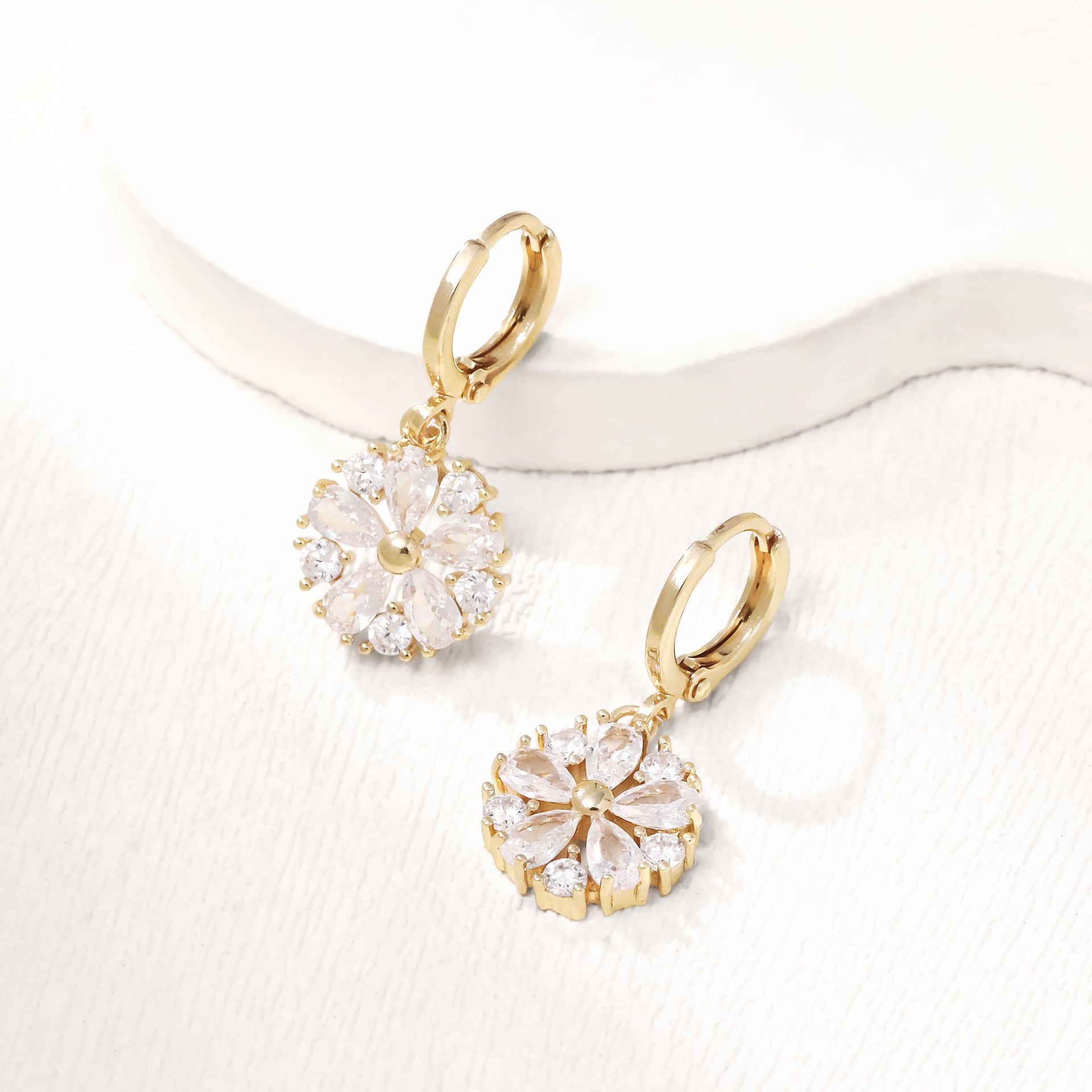 Vintage Handmade Earring