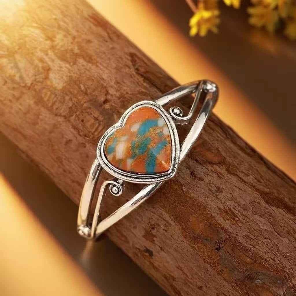 Beautiful Bracelet with Unique Style