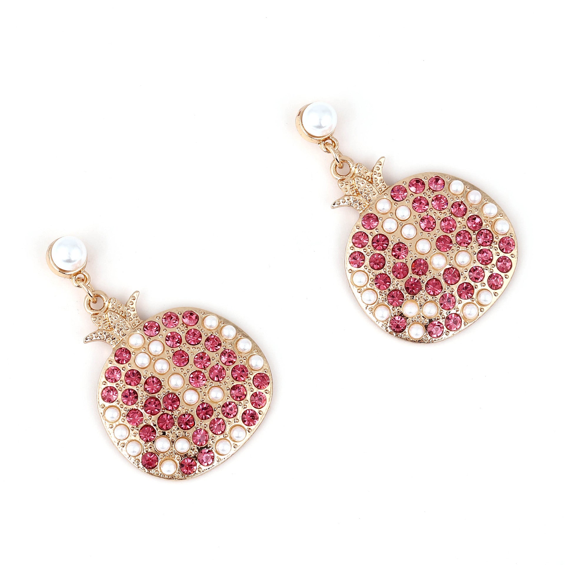 Charming Pearl Earring for Any Occasion