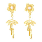 Beautiful Pearl Earring with Unique Style