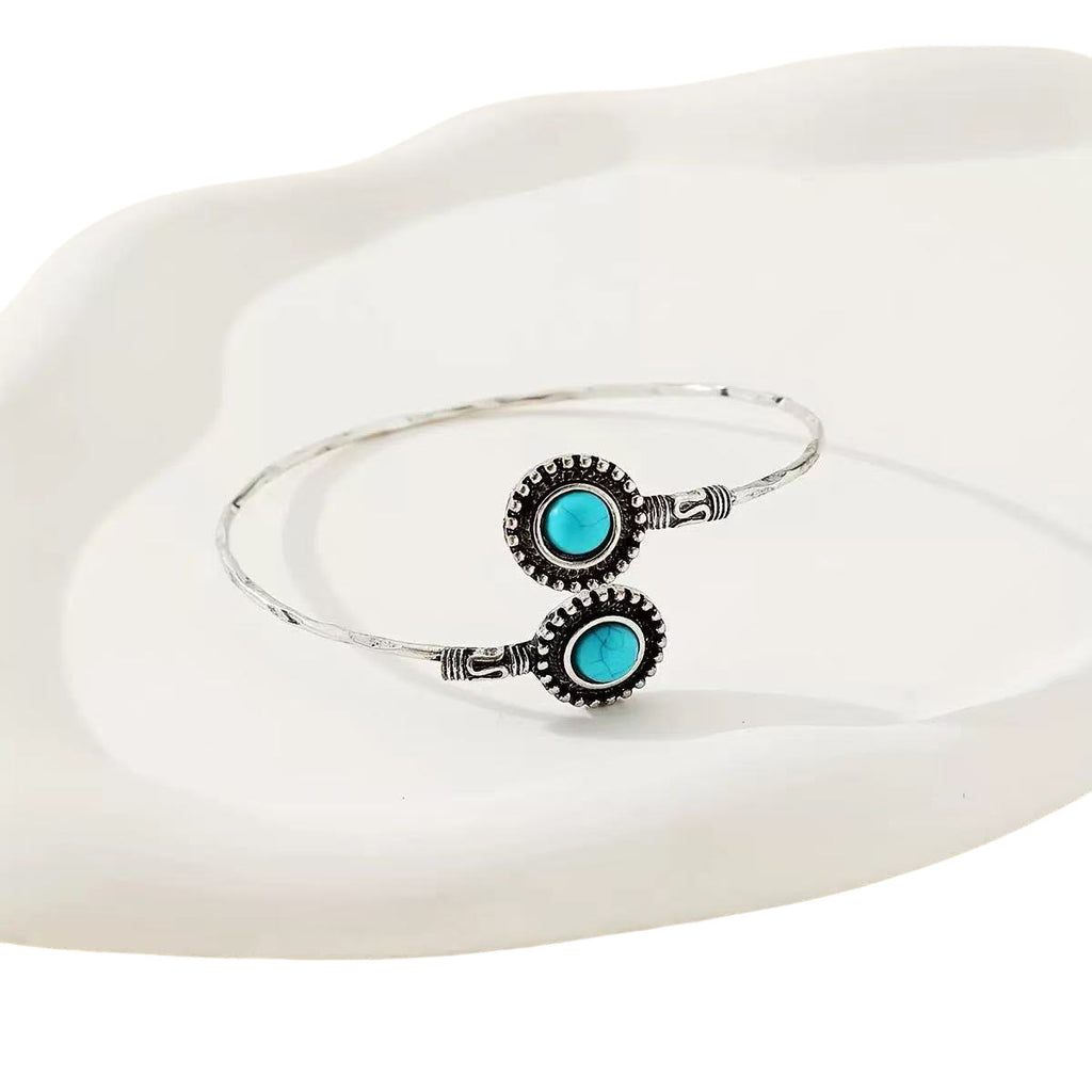 Charming Bracelet for Any Occasion