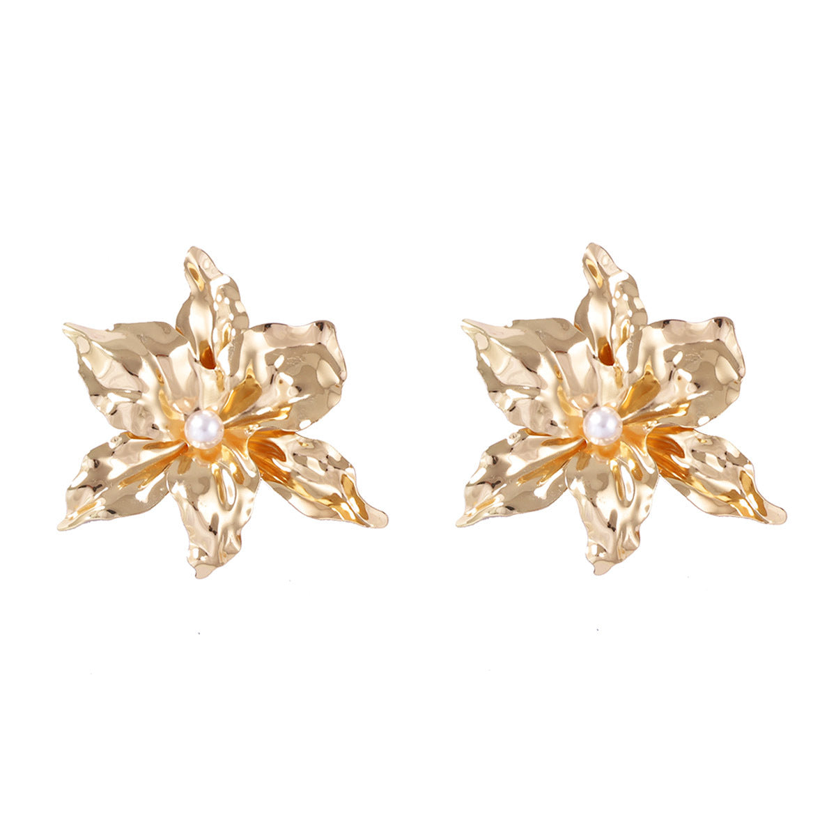 Charming Pearl Earring for Any Occasion