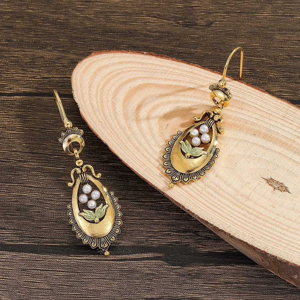 Beautiful Earring with Unique Style