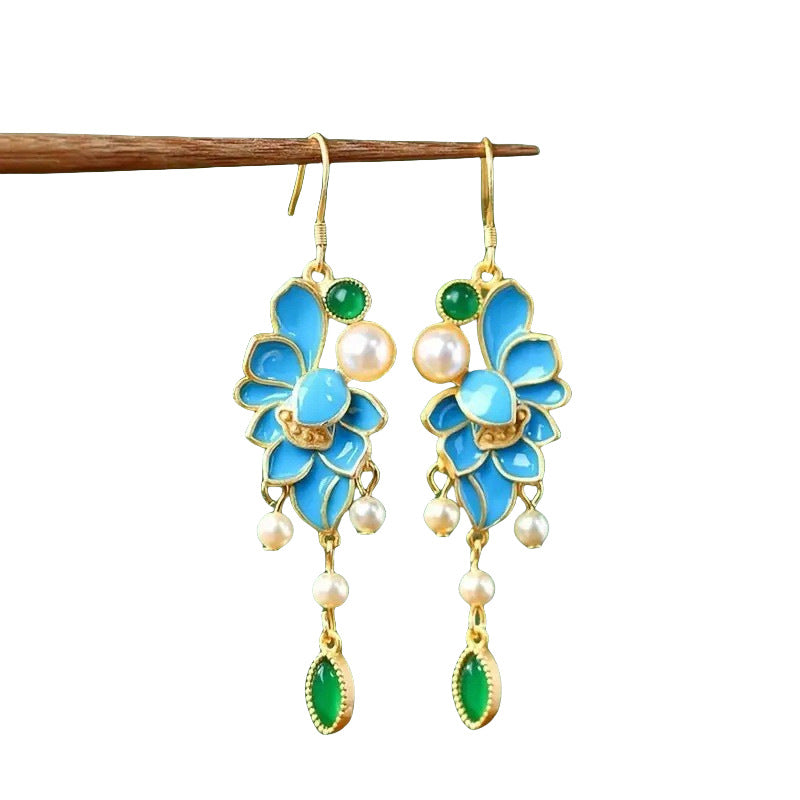 Charming Pearl Earring for Any Occasion