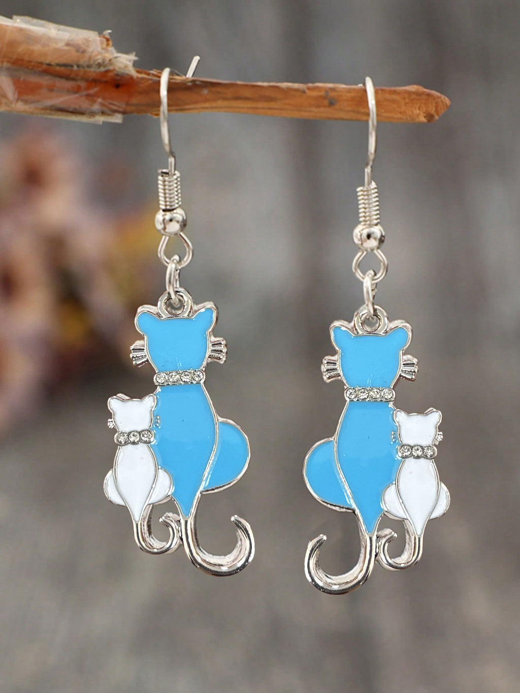 Classic Earring with Timeless Appeal