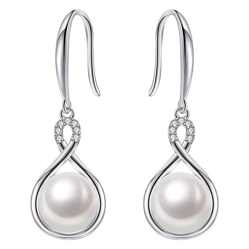 Romantic Pearl Earring for Special Moments
