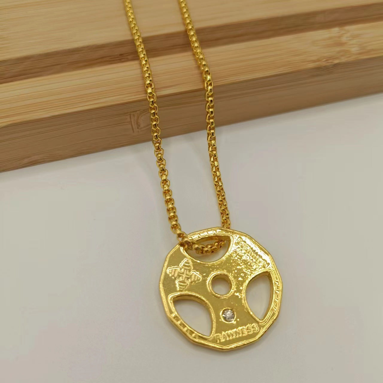 Stunning Necklace for Daily Wear