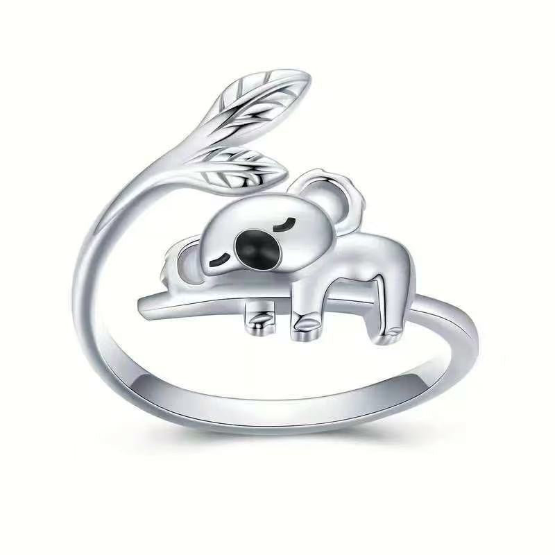 Charming Silver Ring for Any Occasion