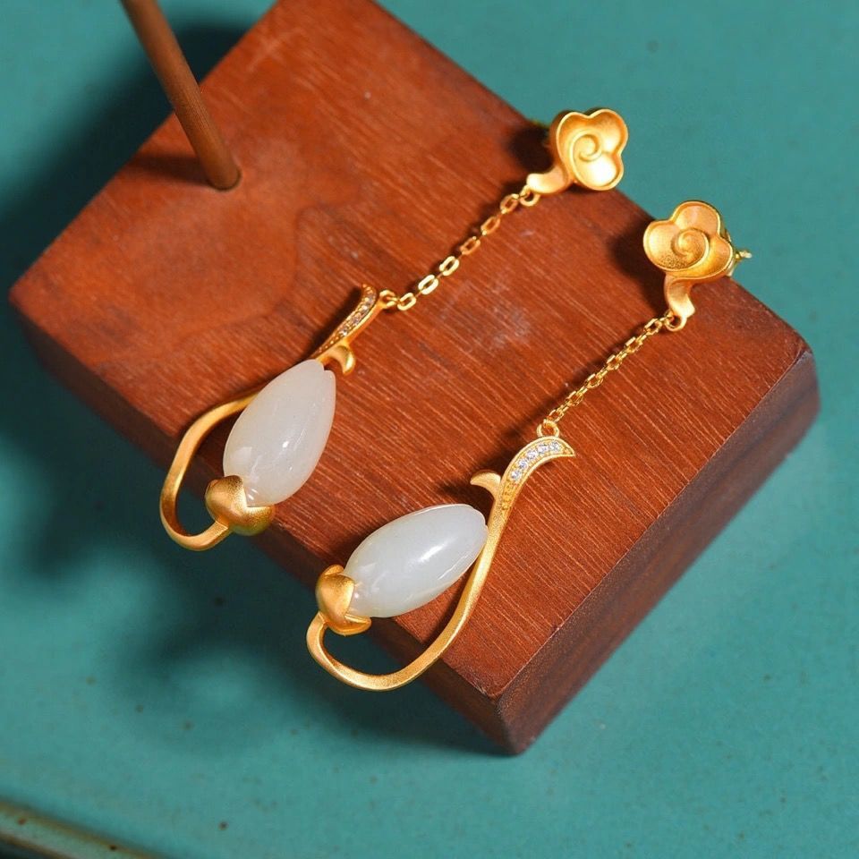 Vintage Handmade Silver Earring