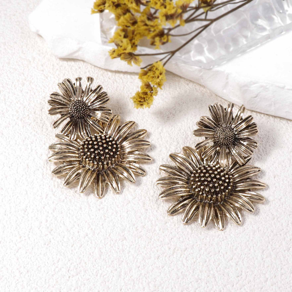 Vintage Handmade Earring