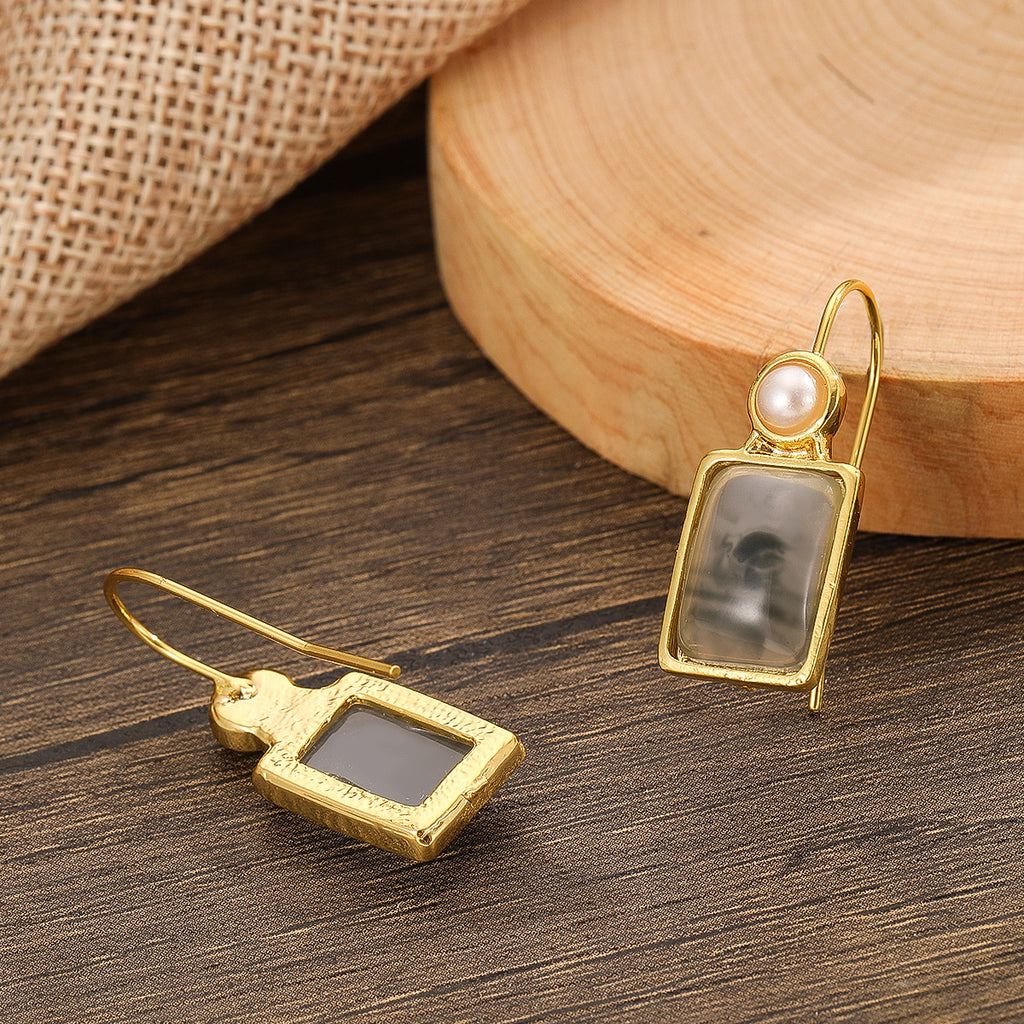 Beautiful Earring with Unique Style