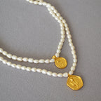 Beautiful Gold Necklace with Unique Style