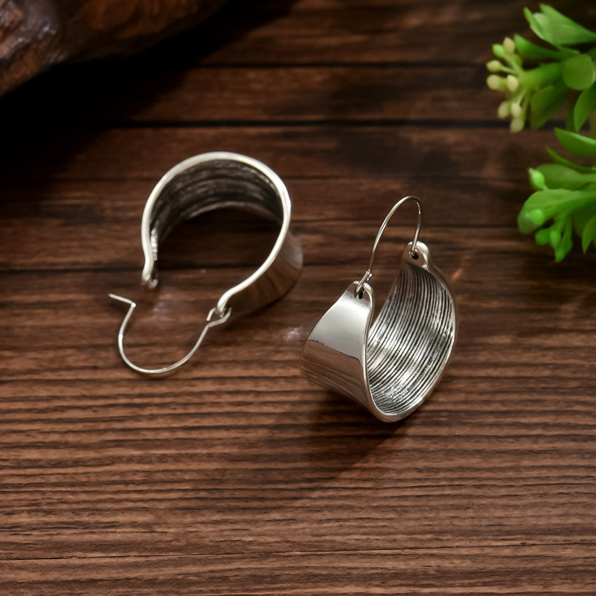 Elegant Earring for Every Occasion