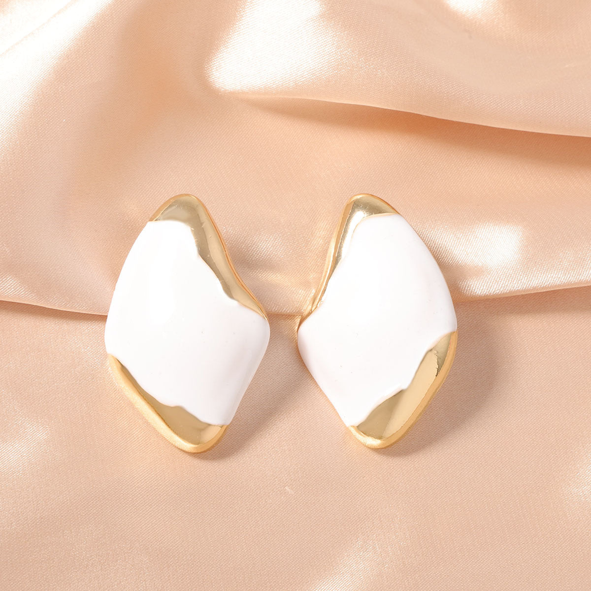 Stunning Piece for Daily Wear