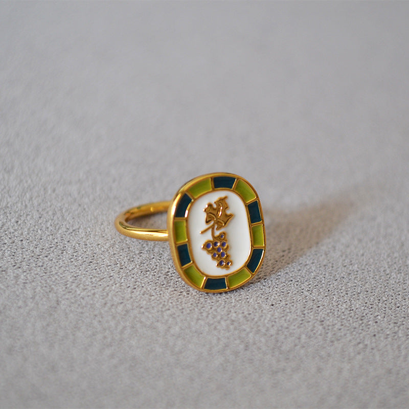 Beautiful Gold Ring with Unique Style
