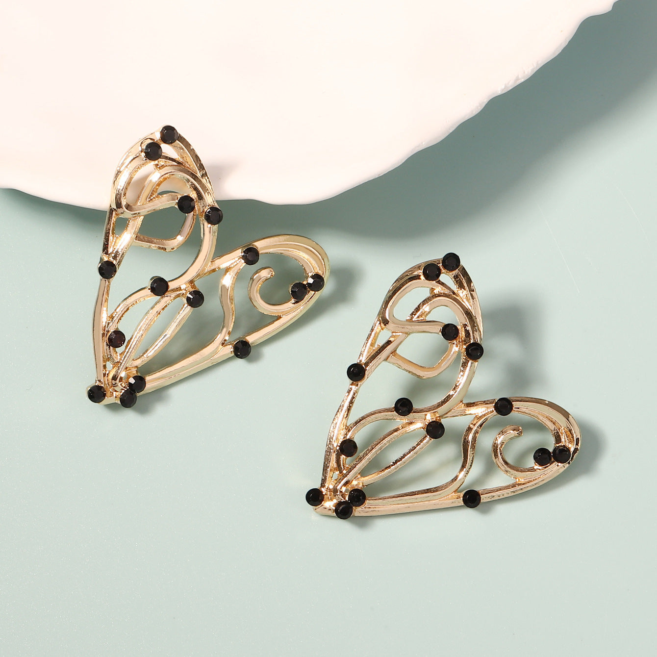 Vintage Handmade Earring