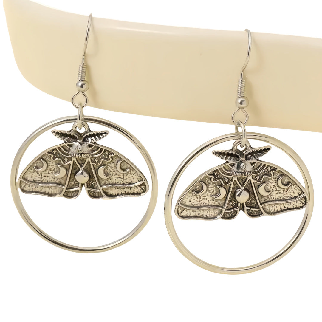 Charming Earring for Any Occasion