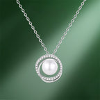 Beautiful Pearl Necklace with Unique Style