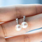 Charming Pearl Earring for Any Occasion