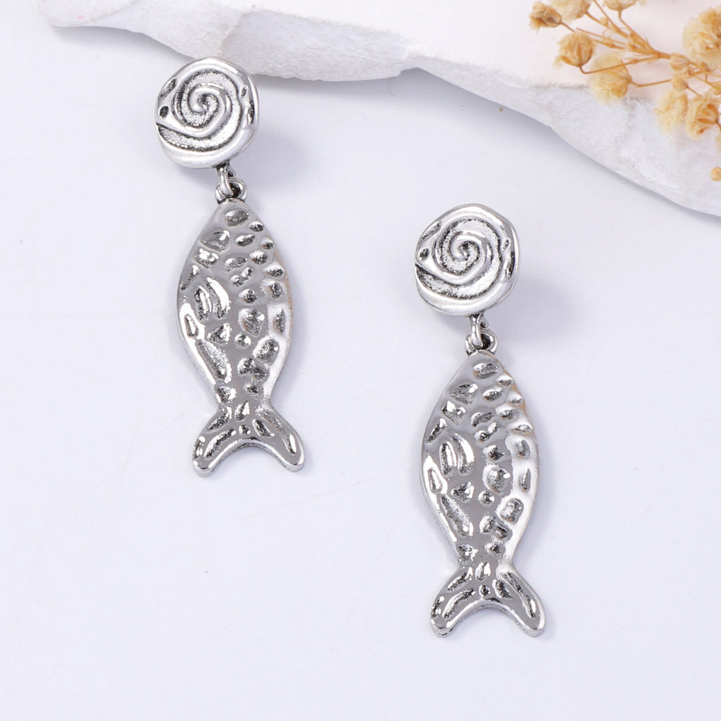 Vintage Handmade Earring