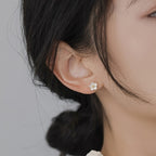 Stunning Silver Earring for Daily Wear
