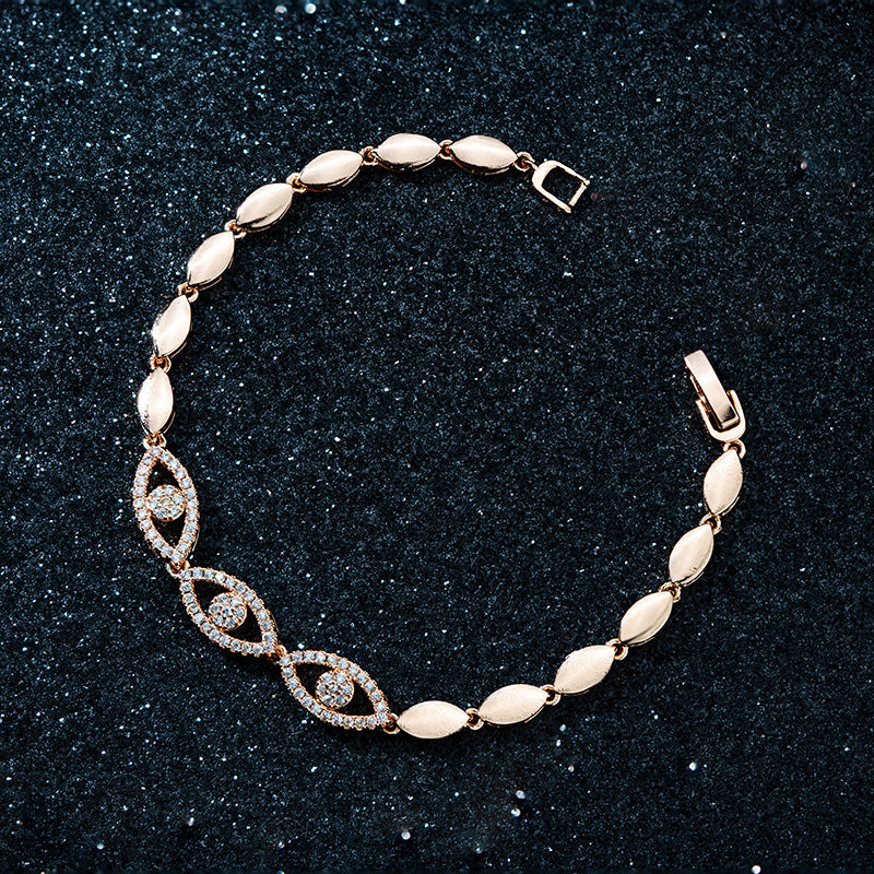 Charming Bracelet for Any Occasion
