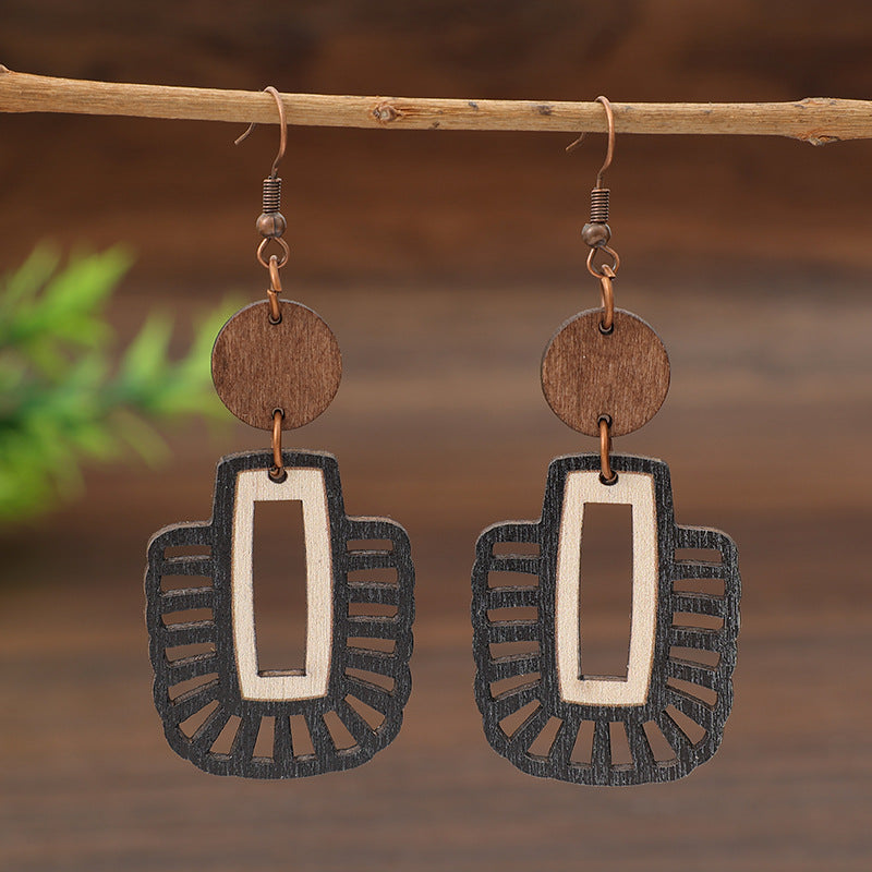 Classic Earring with Timeless Appeal