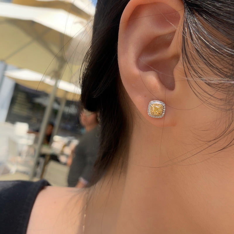 Beautiful Earring with Unique Style