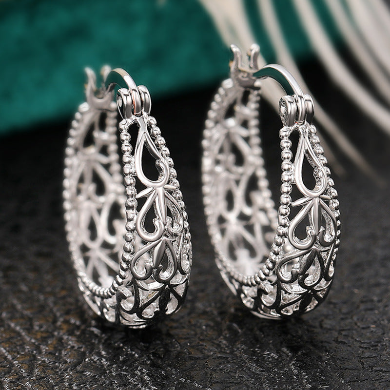 Classic Earring with Timeless Appeal