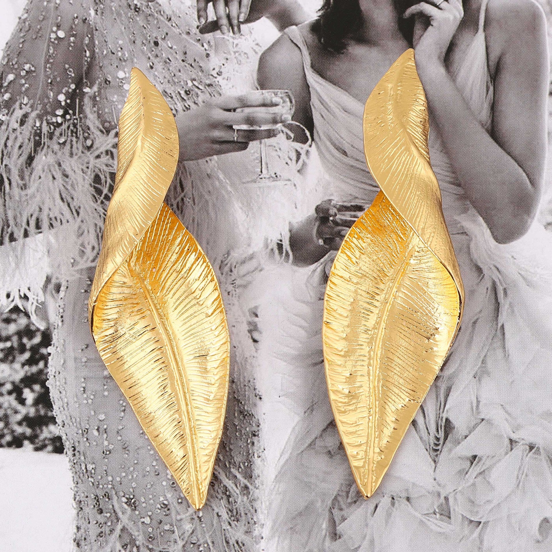 Vintage Handmade Gold Earring