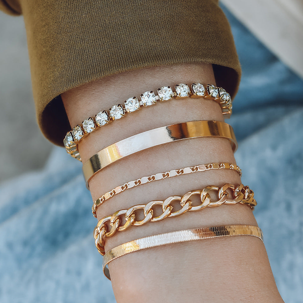 Beautiful Bracelet with Unique Style