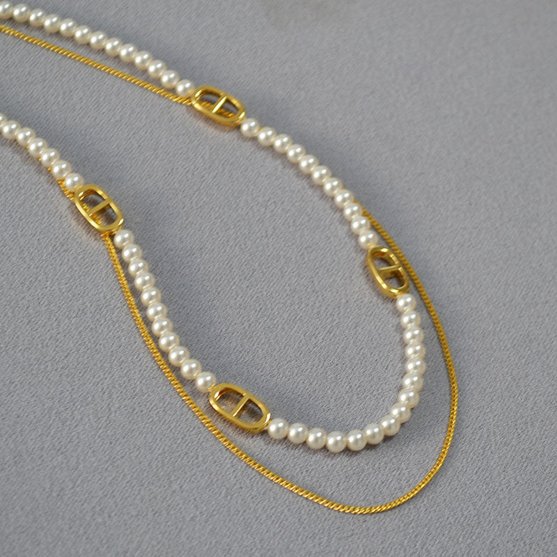 Beautiful Pearl Necklace with Unique Style