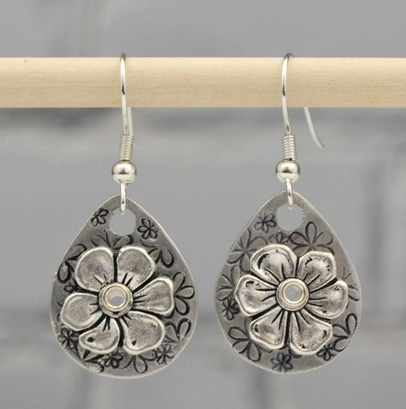 Charming Earring for Any Occasion