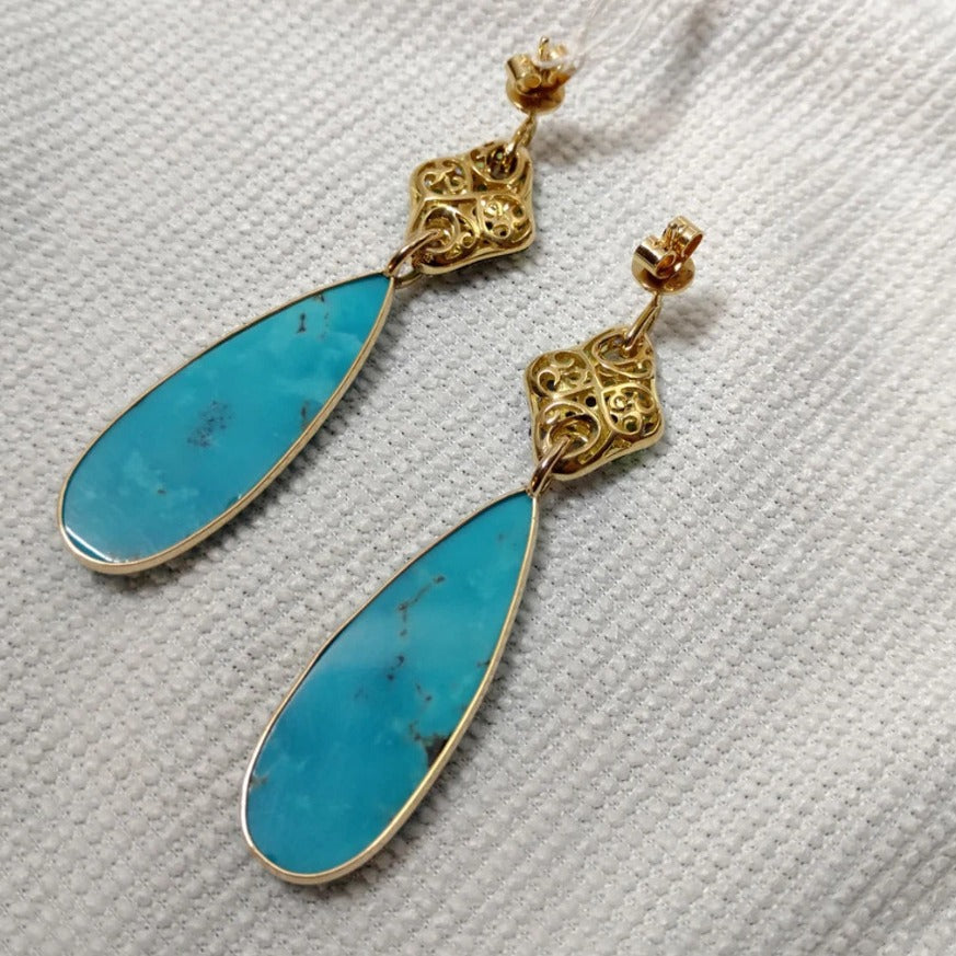 Beautiful Earring with Unique Style