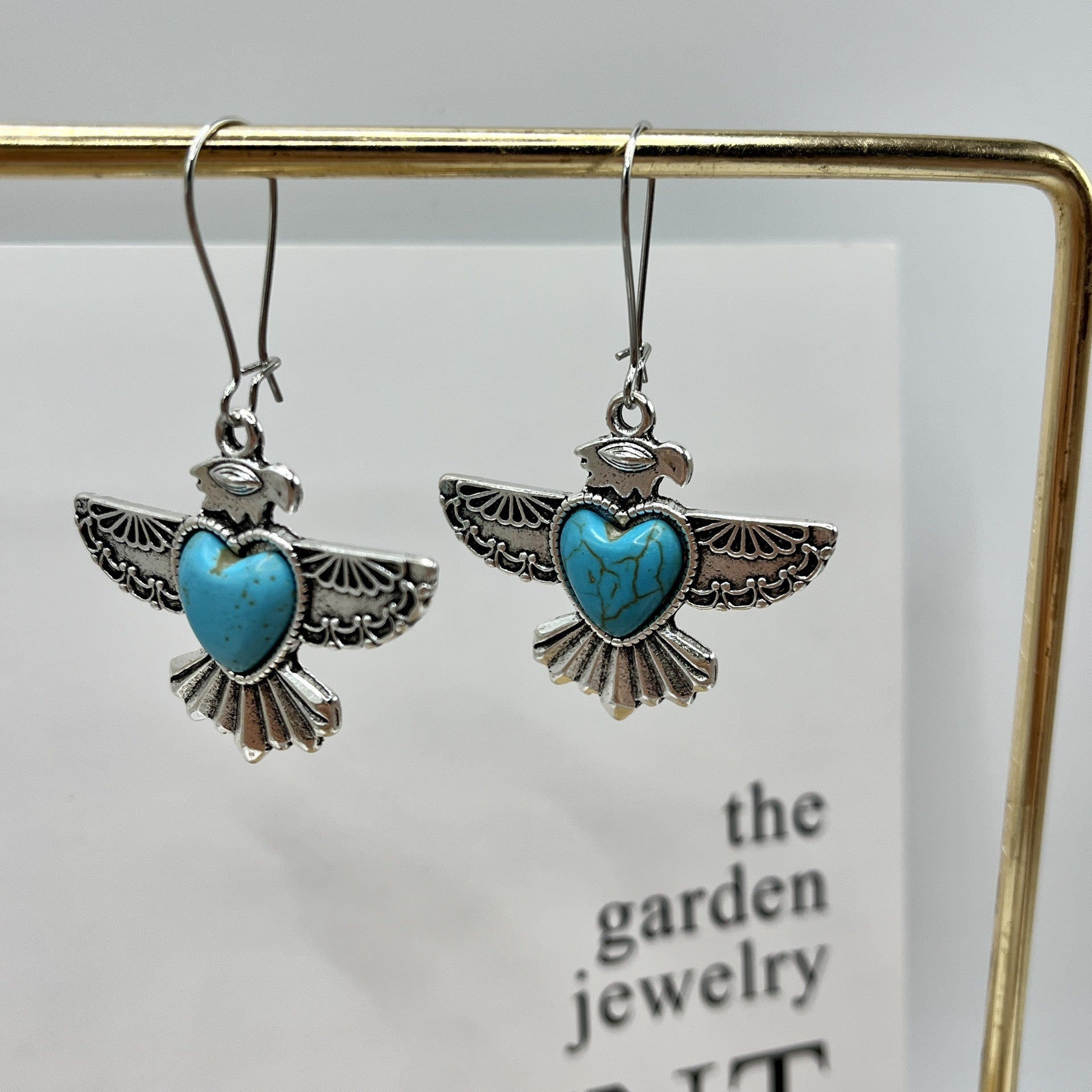 Classic Earring with Timeless Appeal