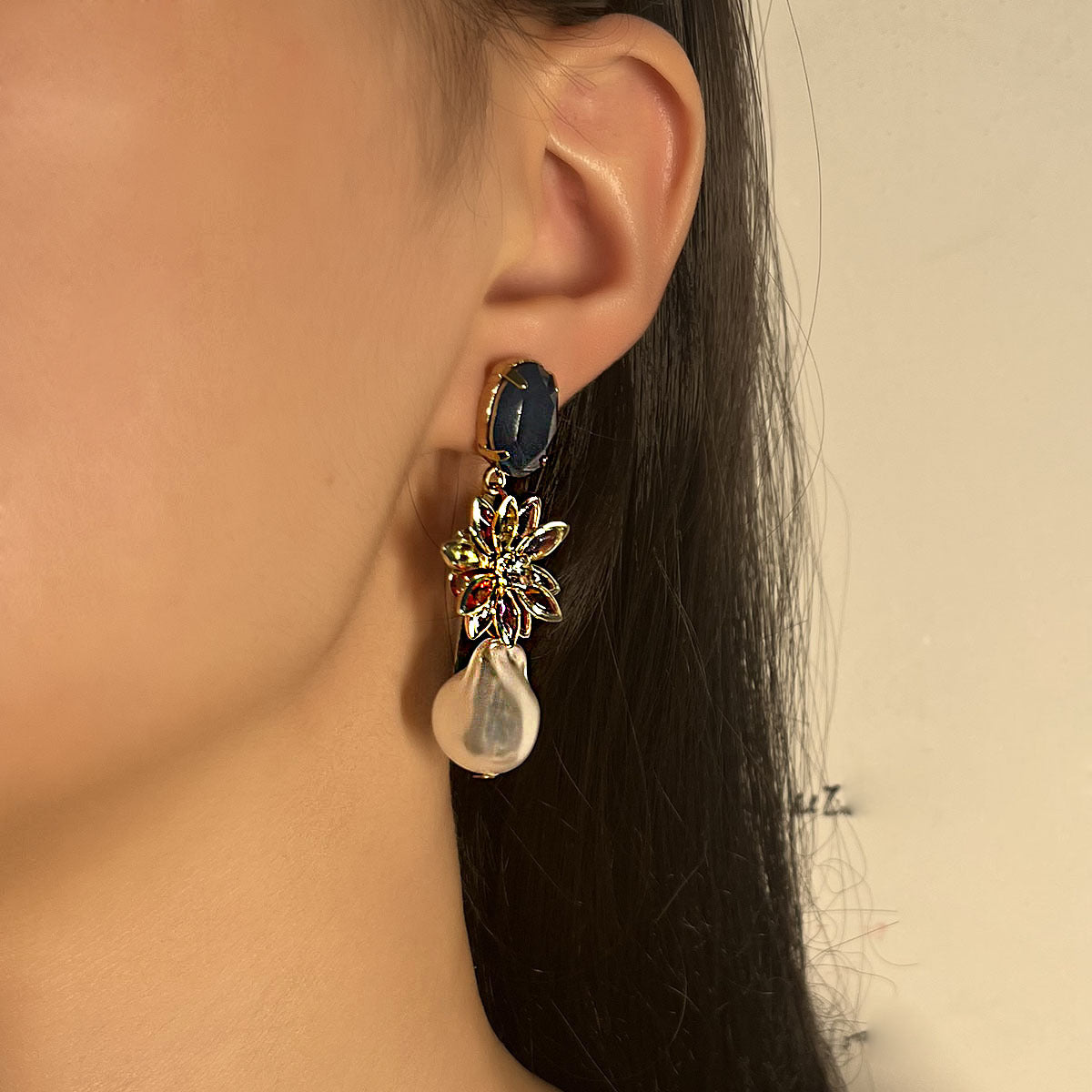 Charming Pearl Earring for Any Occasion