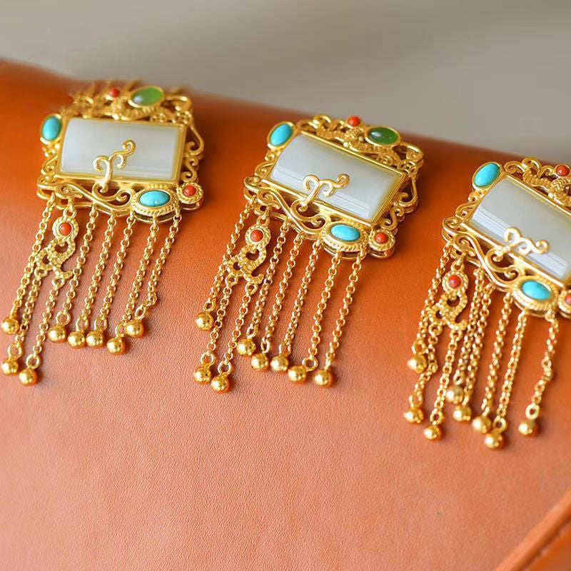 Stunning Silver Necklace for Daily Wear